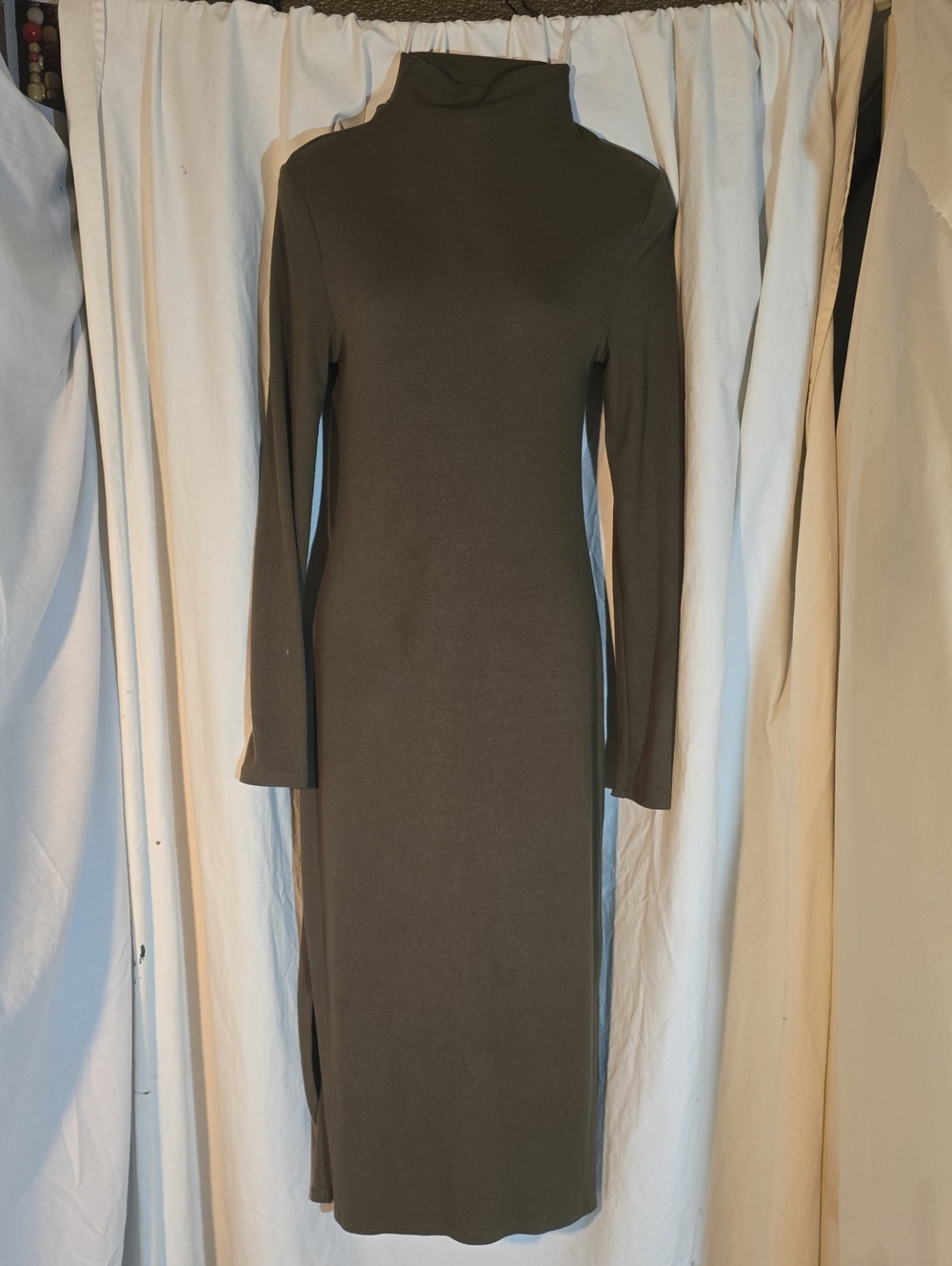 A New Dau Olive Green Ribbef Long Sleeve Turtleneck Midi Dress